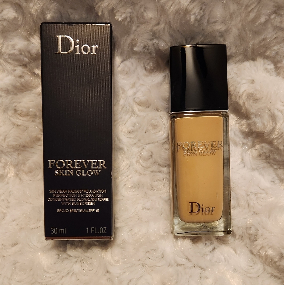 Dior Forever Skin Glow (shade: 1, 5n)
